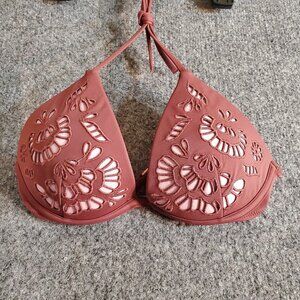 Shade & Shore Floral Eyelet Overlay Bikini Top size 34B Padded Push-up Tie Back